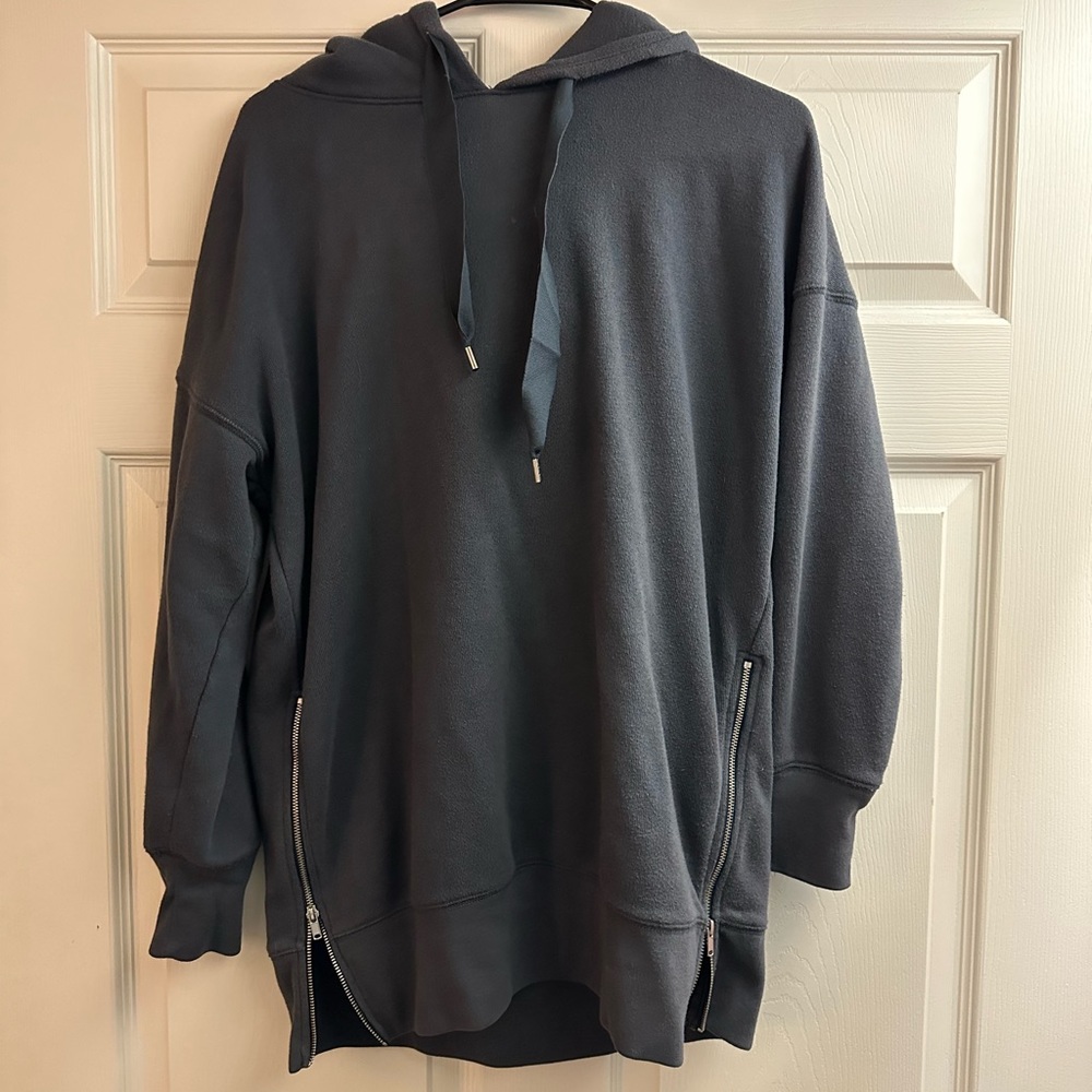 Aerie sweatshirt